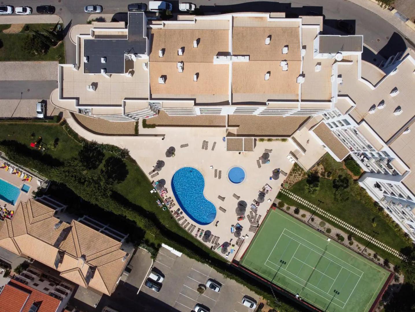 Appartamento Charming Flat 10 Min Walk To Beach Albufeira Esterno foto