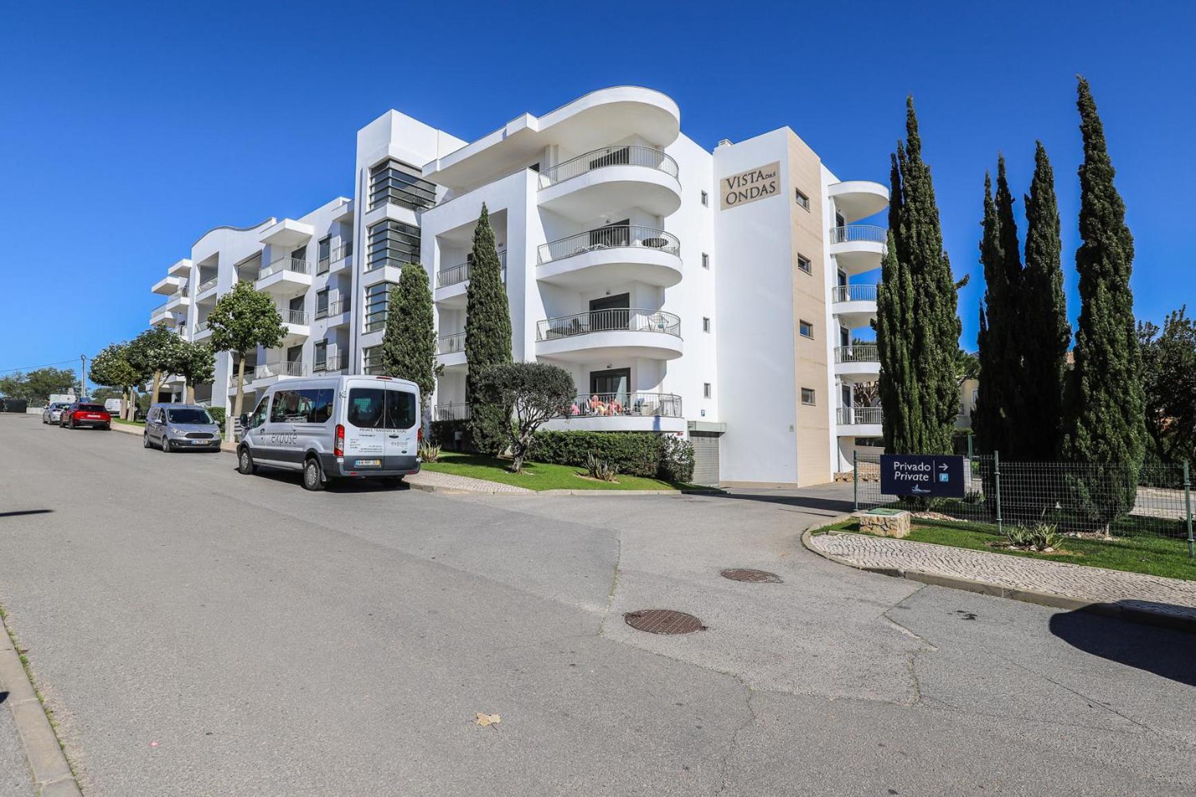 Appartamento Charming Flat 10 Min Walk To Beach Albufeira Esterno foto