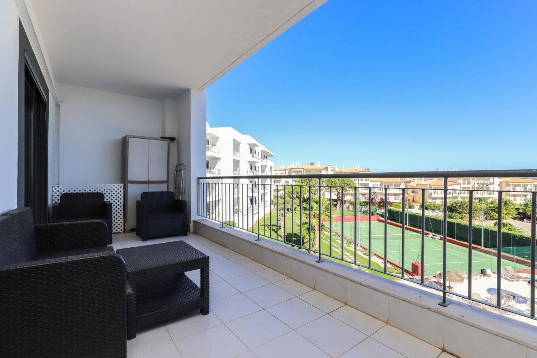 Appartamento Charming Flat 10 Min Walk To Beach Albufeira Esterno foto
