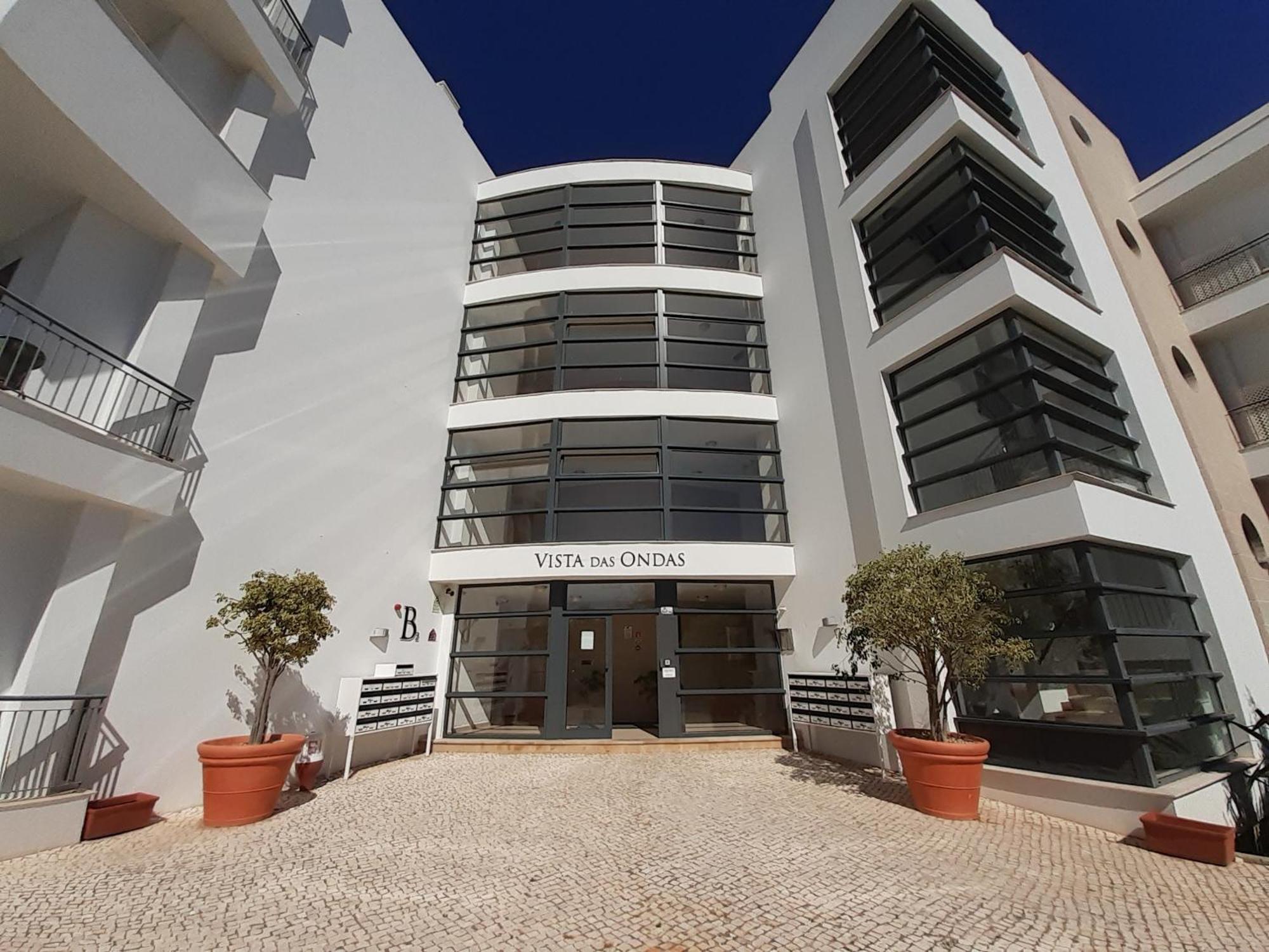 Appartamento Charming Flat 10 Min Walk To Beach Albufeira Esterno foto